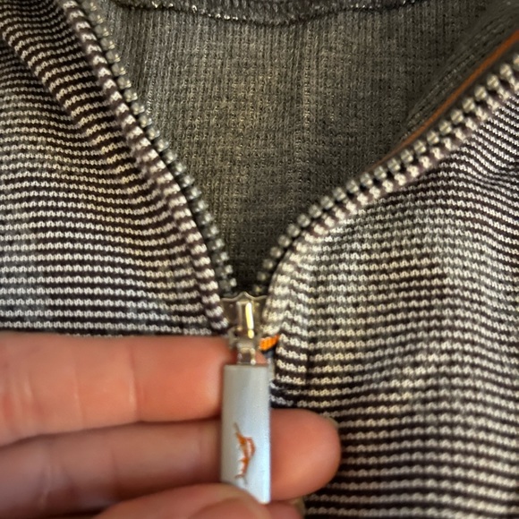 Tommy Bahama men’s 2 quarter zip and long sleeve shirt bundle. Blue, orange,gray - Picture 11 of 16